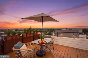 256 15th St SE, Washington, DC 20003 - Photo 46