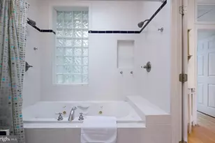 1434 T St NW, Washington, DC 20009 - Photo 26