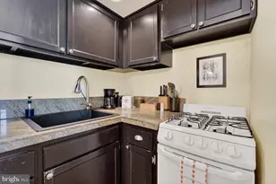11 2nd St NE, Washington, DC 20002 - Photo 8