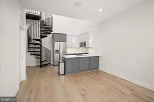 3035 15th St NW, Washington, DC 20009 - Photo 18