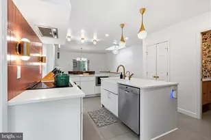 230 11th St SE, Washington, DC 20003 - Photo 22