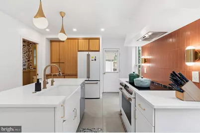230 11th Street SE, Washington, DC 20003 - Photo 14