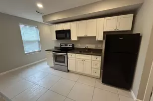 114 O St SW, Washington, DC 20024 - Photo 4