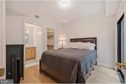 1402 12th Street NW #3, Washington, DC 20005 - Photo 16