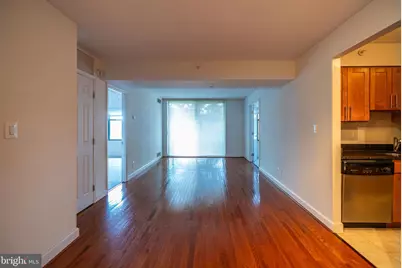 3401 38th Street NW #316, Washington, DC 20016 - Photo 2