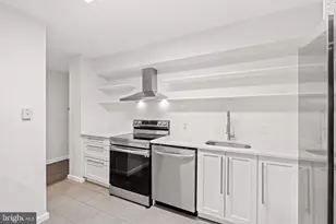 2141 P St NW, Washington, DC 20037 - Photo 6