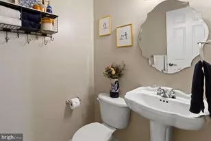 1636 Beekman Pl NW, Washington, DC 20009 - Photo 16