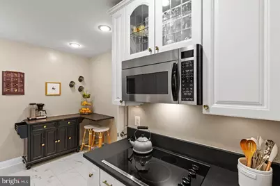 1636 Beekman Place NW #D, Washington, DC 20009 - Photo 10