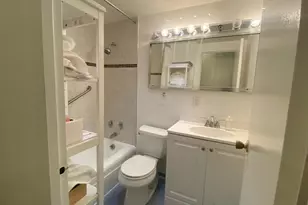 1435 4th St SW, Washington, DC 20024 - Photo 6