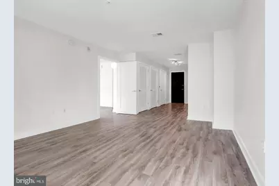 460 New York NW #405, Washington, DC 20001 - Photo 6
