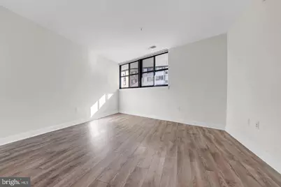 460 New York NW #405, Washington, DC 20001 - Photo 16
