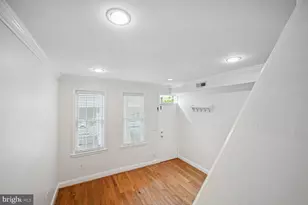 807 25th St NW, Washington, DC 20037 - Photo 6