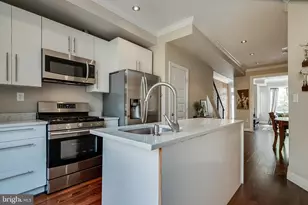 2030 Flagler Pl NW, Washington, DC 20001 - Photo 26