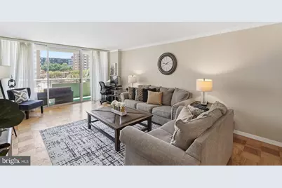 3001 Veazey Terrace NW #923, Washington, DC 20008 - Photo 4
