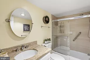 3001 Veazey Terrace NW, Washington, DC 20008 - Photo 18