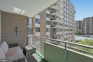 3001 Veazey Terrace NW, Washington, DC 20008 - Photo 10
