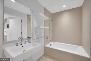 925 H St NW, Washington, DC 20001 - Photo 20
