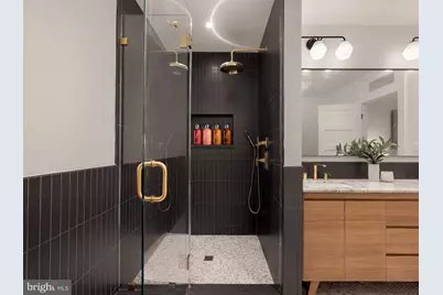 1237 4th Street NW #B, Washington, DC 20001 - Photo 12