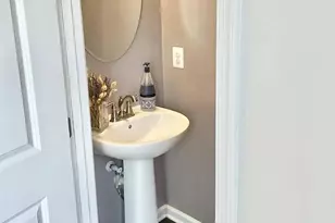 3634 Commodore Joshua Barney Dr NE, Washington, DC 20018 - Photo 30