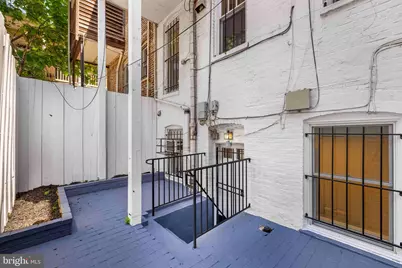 123 4th Street SE, Washington, DC 20003 - Photo 32