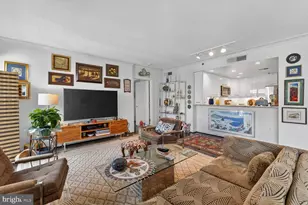 777 7th St NW, Washington, DC 20001 - Photo 8