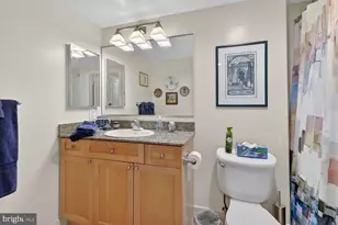777 7th St NW, Washington, DC 20001 - Photo 16
