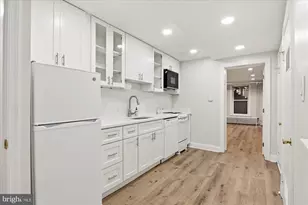 1735 Q St NW, Washington, DC 20009 - Photo 28
