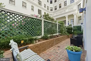 2123 California St NW, Washington, DC 20008 - Photo 2