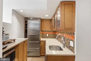 2123 California St NW, Washington, DC 20008 - Photo 8