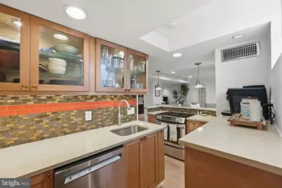 2123 California Street NW #A4, Washington, DC 20008 - Photo 10