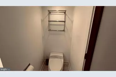 1080 Wisconsin Avenue NW #2009, Washington, DC 20007 - Photo 10