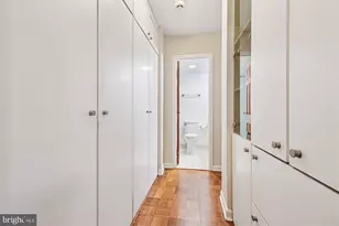 950 25th St NW, Washington, DC 20037 - Photo 22