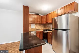 950 25th St NW, Washington, DC 20037 - Photo 10
