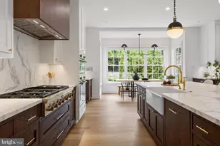 3939 52nd St NW, Washington, DC 20016 - Photo 8