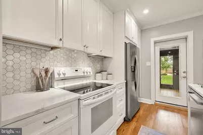 907 Varnum Street NE, Washington, DC 20017 - Photo 18