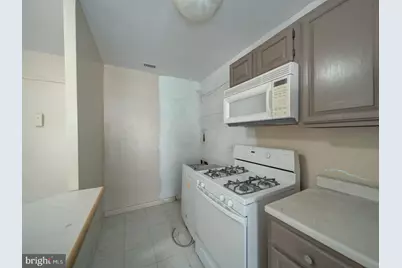 2829 Connecticut Avenue NW #606, Washington, DC 20008 - Photo 8