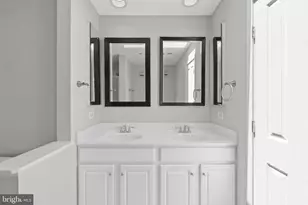 2113 12th Pl NW, Washington, DC 20009 - Photo 20