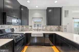 2113 12th Pl NW, Washington, DC 20009 - Photo 10