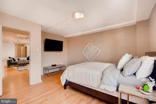 1325 18th St NW, Washington, DC 20036 - Photo 8