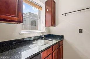 1427 Chapin St NW, Washington, DC 20009 - Photo 14