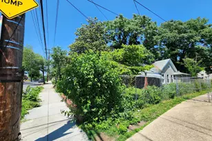 4506 Brooks St NE, Washington, DC 20019 - Photo 2