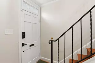 6 Snows Ct NW, Washington, DC 20037 - Photo 8