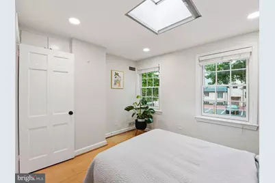6 Snows Court NW, Washington, DC 20037 - Photo 12