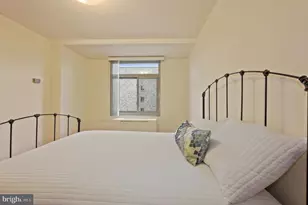 2401 H St NW, Washington, DC 20037 - Photo 22