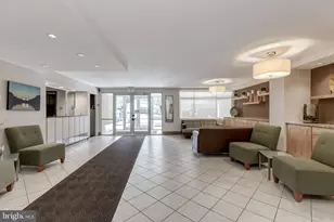2401 H St NW, Washington, DC 20037 - Photo 4