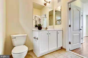 1451 Belmont St NW, Washington, DC 20009 - Photo 18