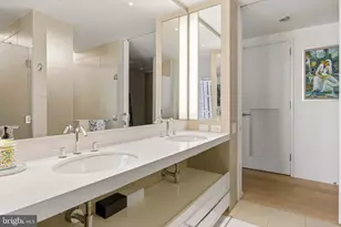 925 H St NW, Washington, DC 20001 - Photo 18