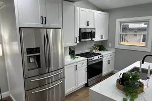 928 Perry Pl NE, Washington, DC 20017 - Photo 4