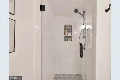 1519 East Capitol Street SE, Washington, DC 20003 - Photo 54