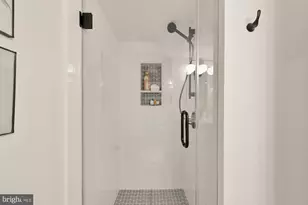 1519 East Capitol St SE, Washington, DC 20003 - Photo 54
